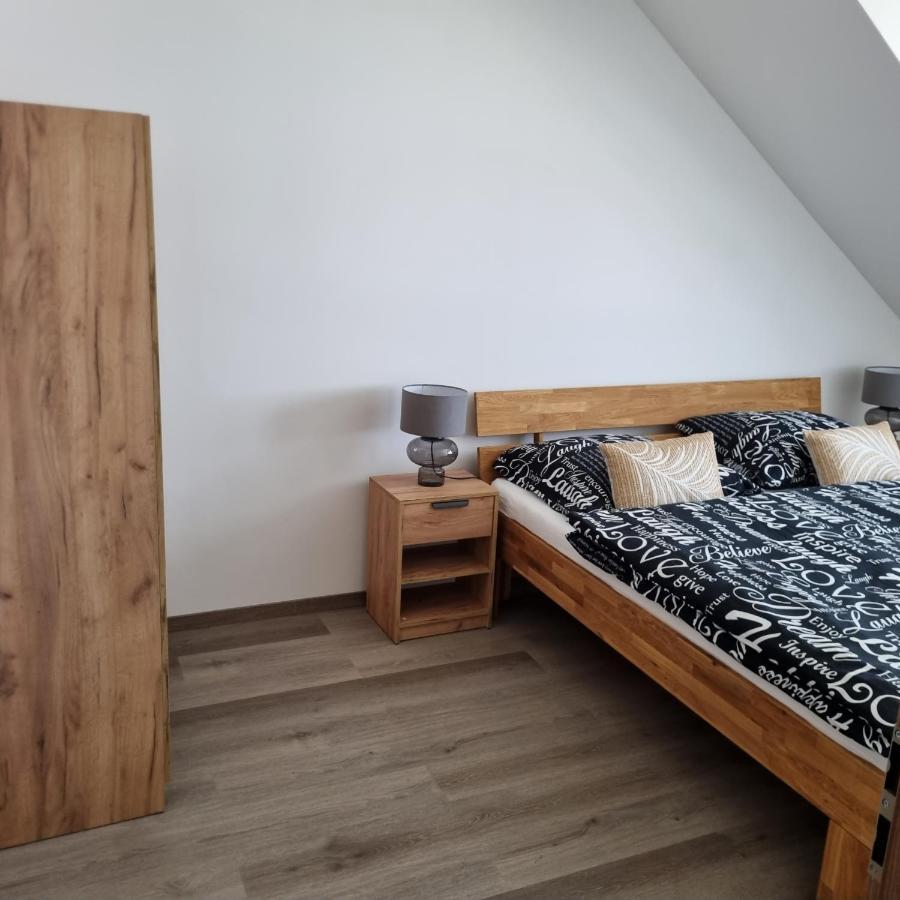 Cerna Ruze- Apartman 5 Plzeň Kültér fotó
