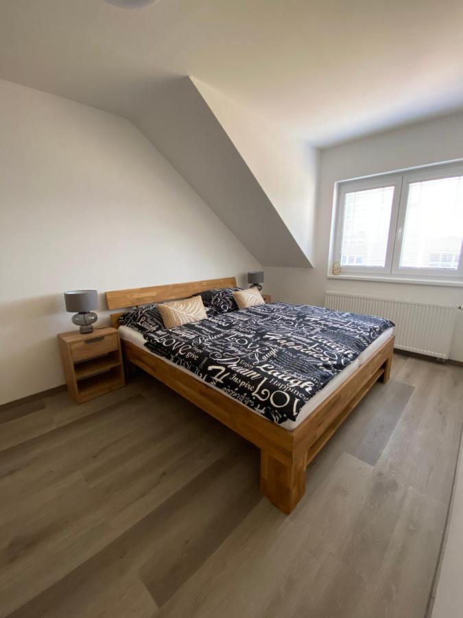 Cerna Ruze- Apartman 5 Plzeň Kültér fotó